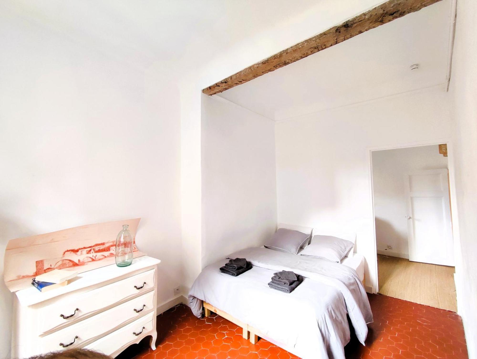 Appartement Climatise Parking Gratuit Surveille アヴィニョン エクステリア 写真