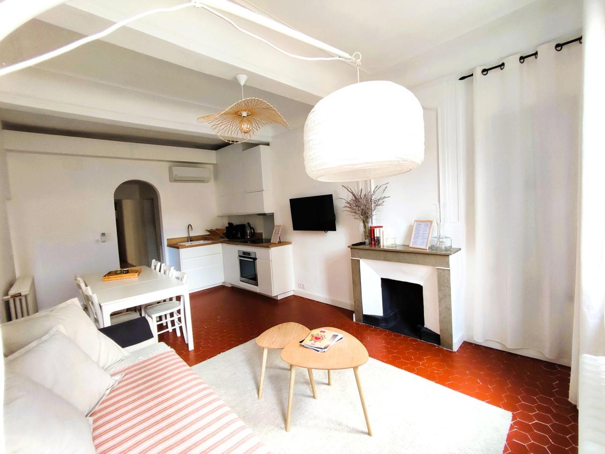 Appartement Climatise Parking Gratuit Surveille アヴィニョン エクステリア 写真